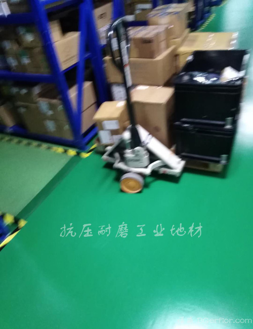 倉(cāng)庫(kù)走叉車搬運(yùn)地面鋪什么 走液壓車 走叉車倉(cāng)庫(kù)地板 車間倉(cāng)庫(kù)地面材料解決方案