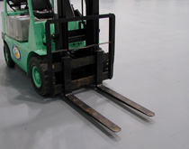 走叉車耐磨耐壓地板，工廠廠房走叉車地面處理介紹